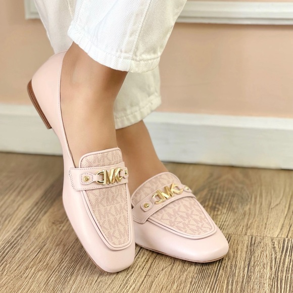 Michael Kors Tiffanie Loafers in Leather & Logo Canvas Color: Vanilla - Picture 1 of 10